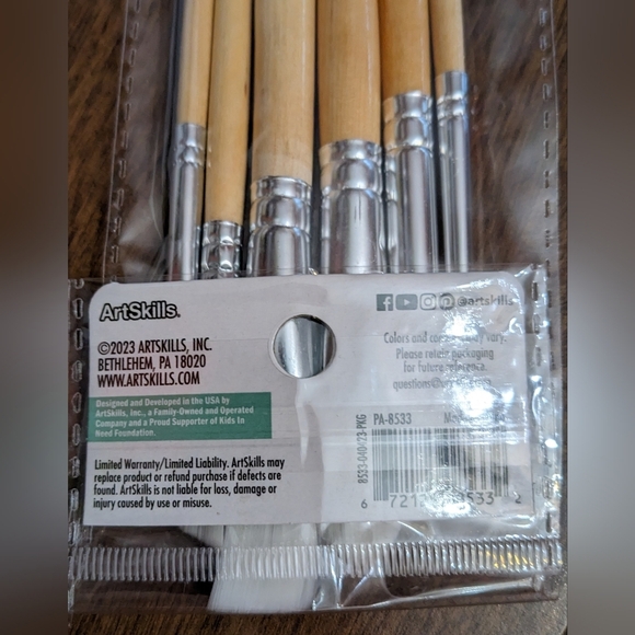 2 New six packs of long handled artskills Crafters paint brushes crafts, T12MIS - Picture 3 of 4